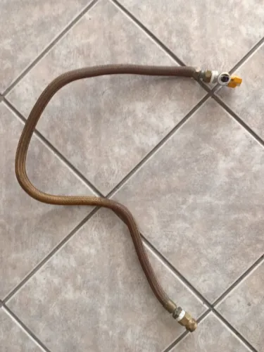 Mangueira metálica de gás com registro