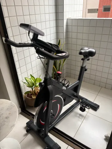 Bicicleta ergométrica (spinning)