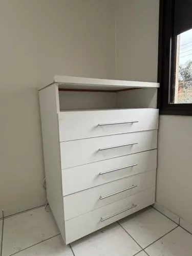 Cômoda / Gaveteiro em MDF - 5 gavetas