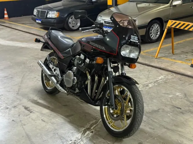 Honda CBX 750F 1988 Placa Preta