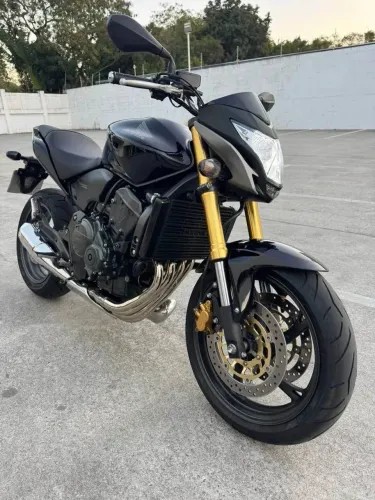 CB 600F Hornet 2014 de colecionador