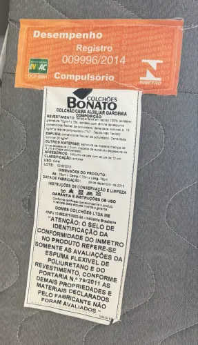 Cama de solteiro box