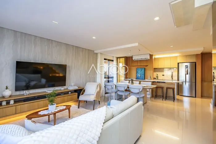 Cobertura duplex de 3 quartos mobiliada para alugar no Bigorrilho - Porteira fechada - Edi