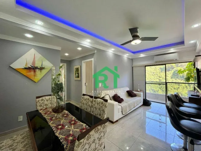 Apartamento com 2 quartos (1 suíte), 2 vagas e lazer à venda em Pitangueiras, Guarujá