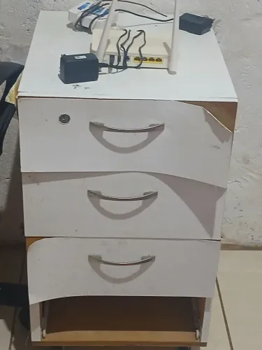 Criado mudo