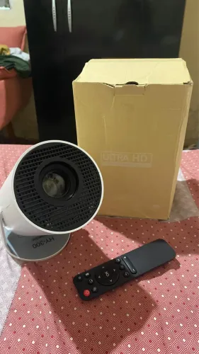 Projetor hy300