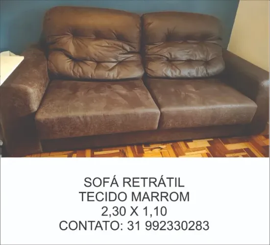 Sofá retrátil, em tecido marrom