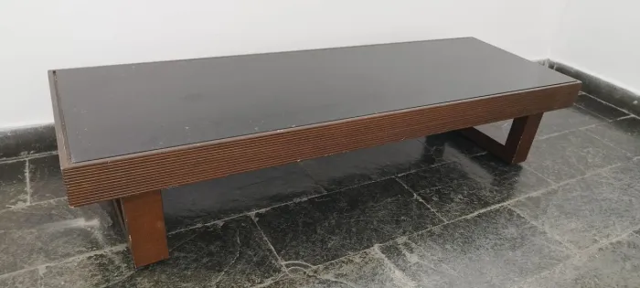 Mesa de Centro - Madeira e vidro