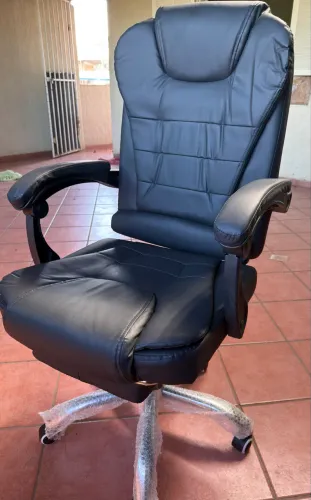 Cadeira de Escritório Presidente (nova)