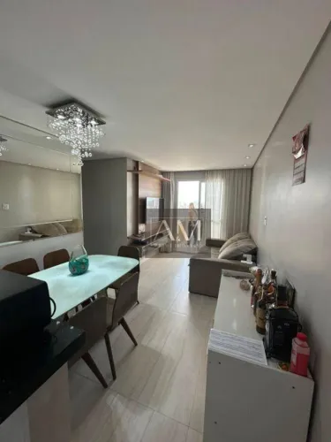 Apartamento com 3 dormitórios à venda, 64 m² por R$ 650.000 - Rua São Ticiano, 251 - Vila