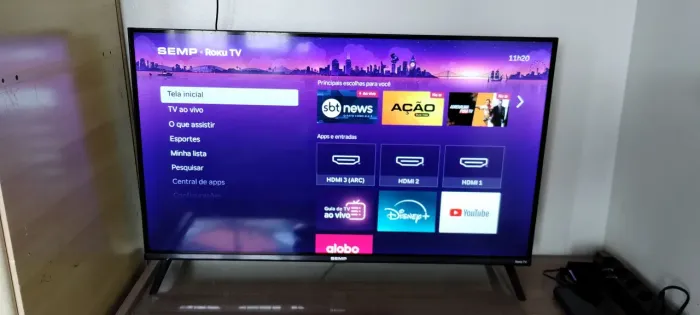 Smart Tv Semp 32 polegadas funcionando perfeitamente