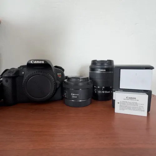 Câmera fotográfica Cânon T5i
