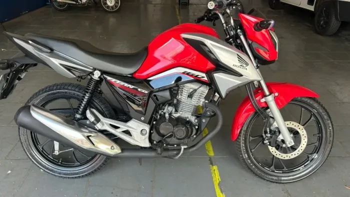 Honda CG 160 Titan 2023 - Vermelha (Impecável / Único Dono)