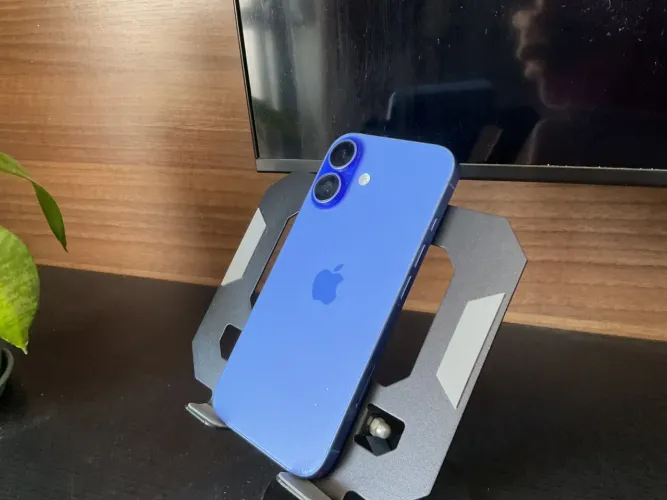 iPhone 16 Azul - 128GB