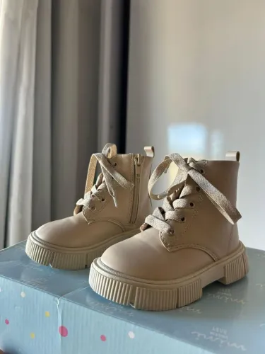 Bota infantil