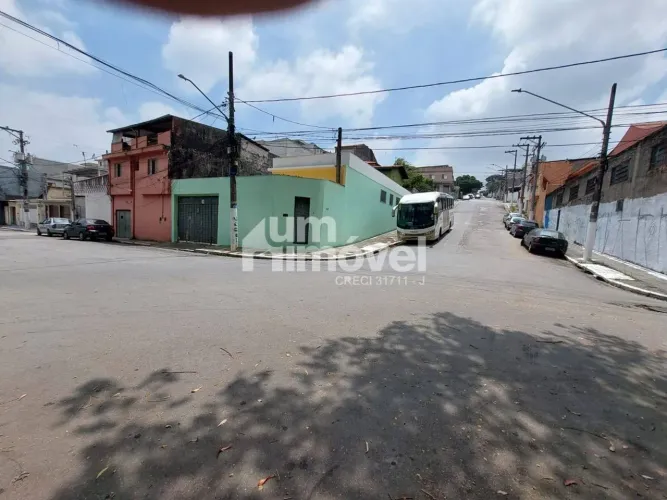Oportunidade: Galpão Disponível para Venda ou Locação na Rua Batuíra