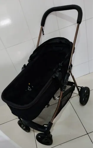 Carrinho de bebê Galzerano