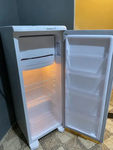 Geladeira Electrolux 