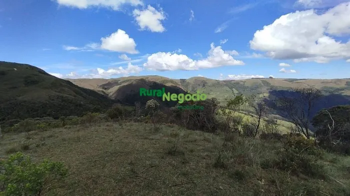 Terreno Rural com 1.800 mts de altitude em Silveiras-SP