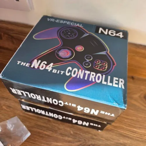 2 Controles Nintendo 64 Novos na Caixa (Paralelos) OS DOIS POR 110 reais