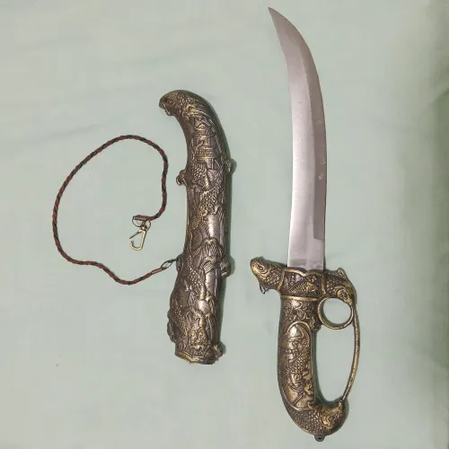 Adaga antiga