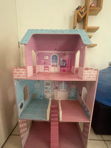 Casinha de bonecas