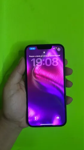 iPhone 14 trinco somente na película