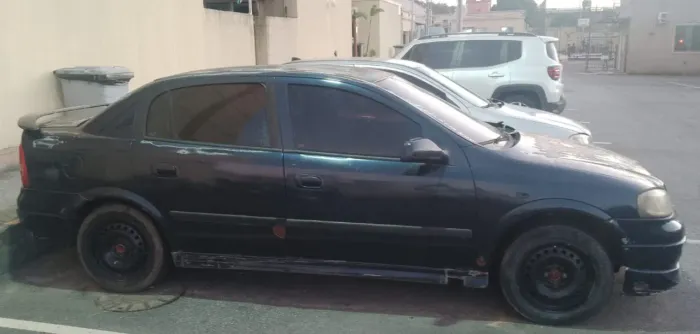 Chevrolet Astra Sedan 2.0/cd/ Expres.gls 2.0 8V 4P 2000