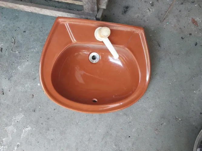 Vendo Pia de Banheiro