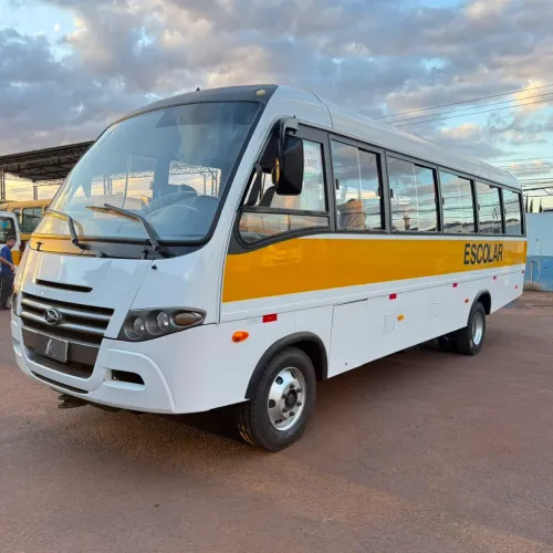 ÔNIBUS VOLARE V8 2017
