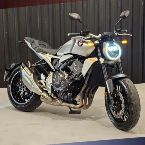 Honda CB 1000R 2022 Prata