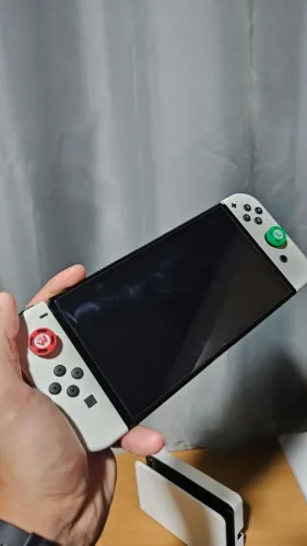 Nintendo Switch 1 OLED + Controle + Case