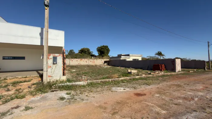 Lote ponte alta norte df 475 em frente a transili oportunidade