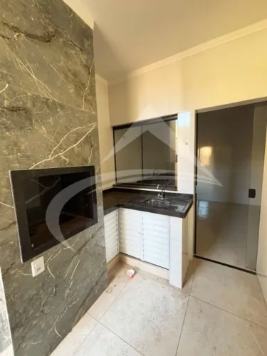Casa com Suíte, Área Gourmet e 2 Vagas Cobertas no Bairro Presidente  Araçatuba/SP
