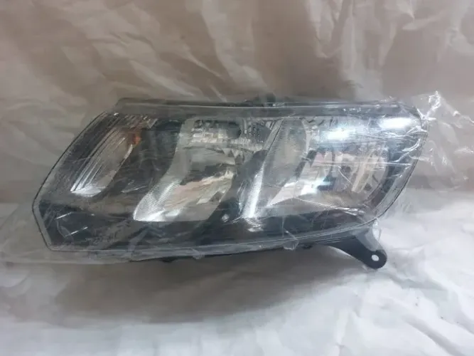 Farol Esquerdo Sandero Stepway 15-18 Novo Original N104