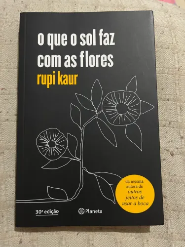Livro: O que o sol faz com as Flores
