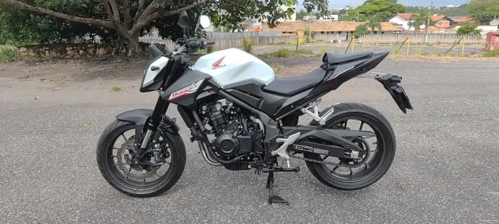Honda CB 500 HORNET 2026