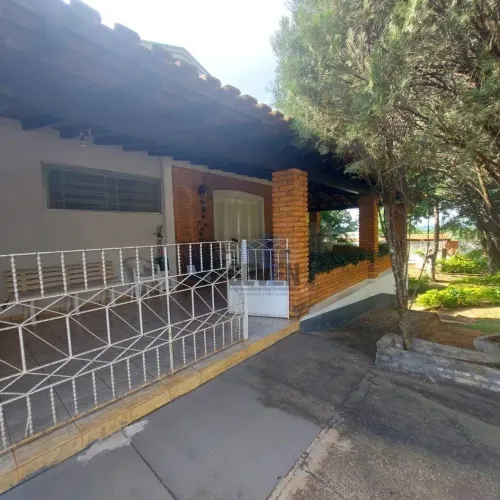 Casa com 4 Quartos no Residencial Flamboyant Piratininga Terreno 6.000 m² e Área de Lazer