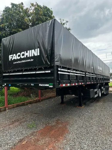 SEMIRREBOQUE GRANELEIRA FACCHINI 0KM - 4 EIXOS - 2026/2027
