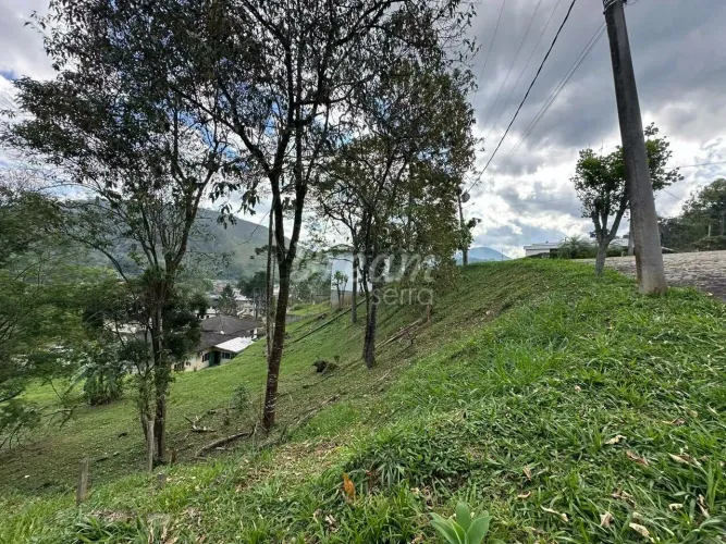 Terreno à venda, 373 m² por R$ 200.000,00 - Vargem Grande - Teresópolis/RJ