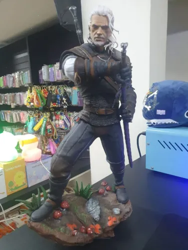 Action geralt de rivia the witcher escala 1/6 pintado a mao