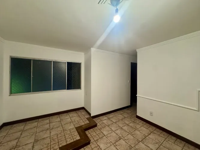 Apartamento no Centro (Cond. Parque das Acácias)