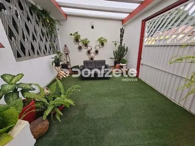 Casa à Venda em Vila Assunção, Santo André 4 Quartos, 4 Vagas