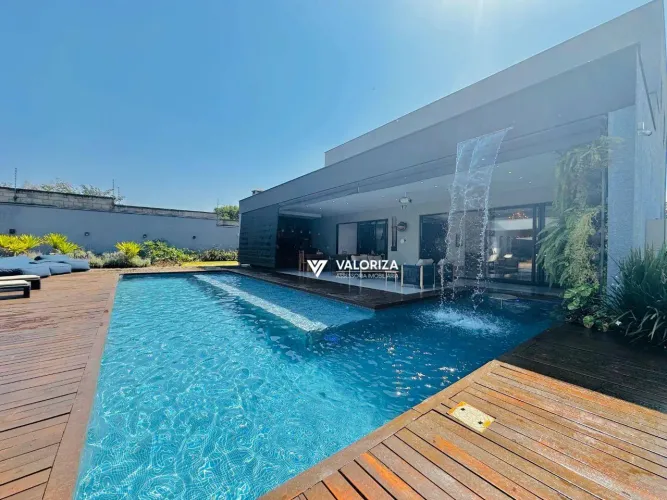 Casa com 5 dormitórios à venda, 520 m² por R$ 5.300.000,00 - Residencial Saint Patrick - S