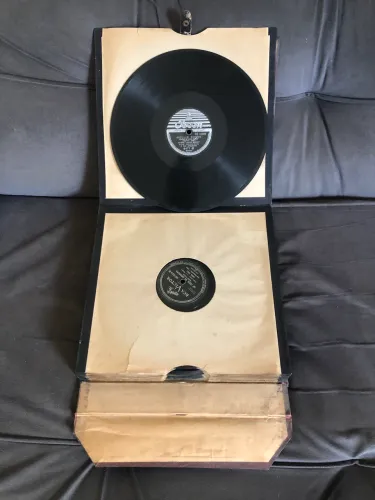 Discos 78rpm Gramofone/vitrola antiga