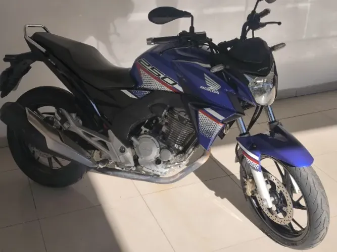 Honda Twister 250 2022