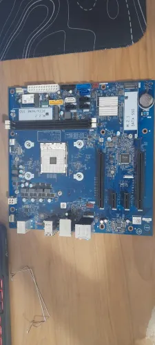 placa mae dell 5675 WiFi,  junto com um processador amd