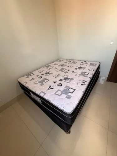 Cama Queen
