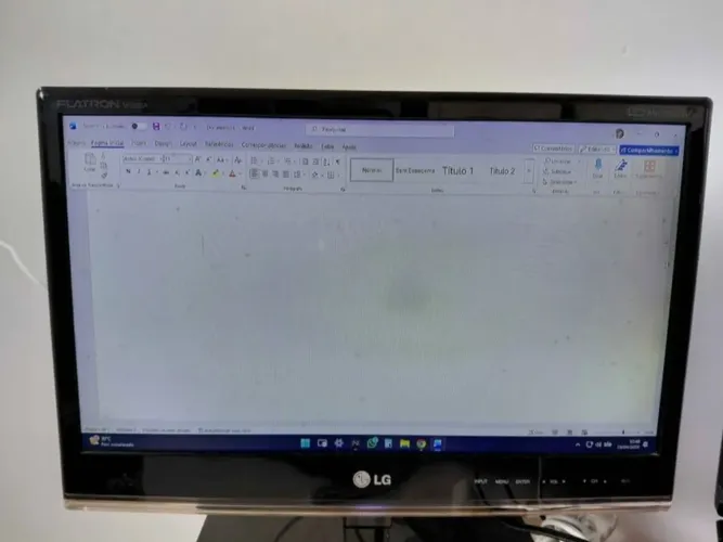 TV E MONITOR LG 18 POLEGADAS
