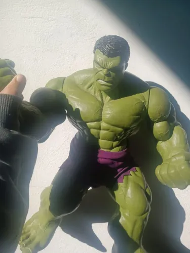 Boneco hulk